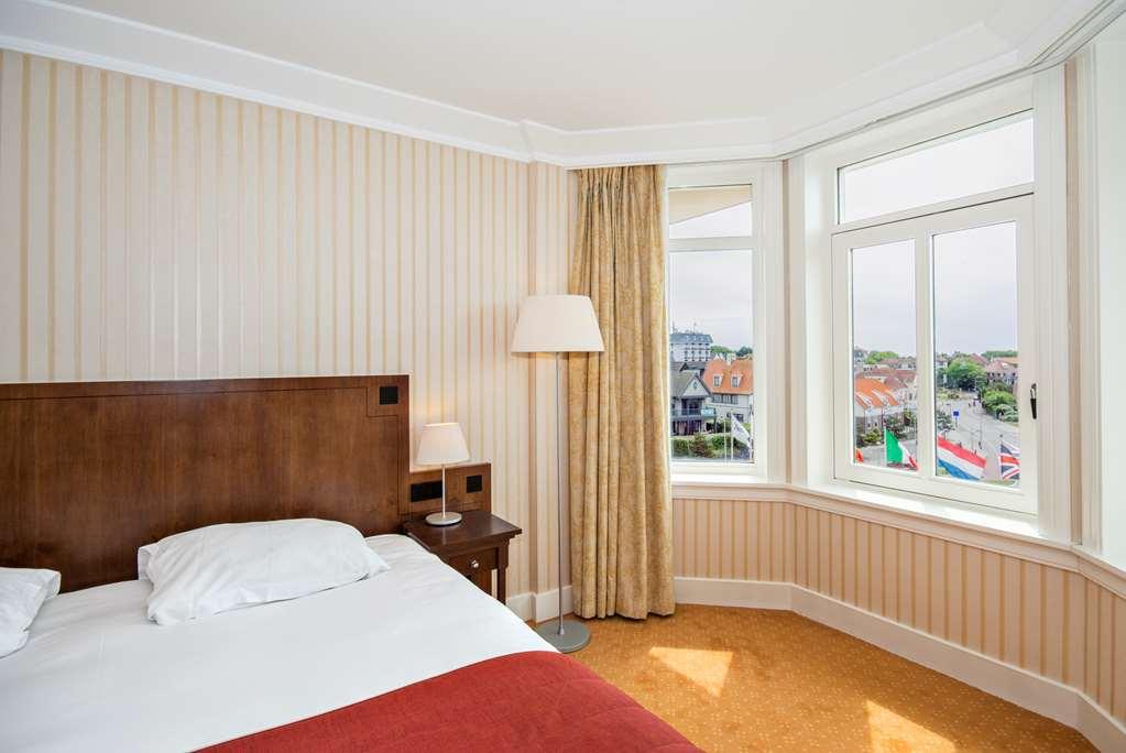Hotel Der Valk Palace