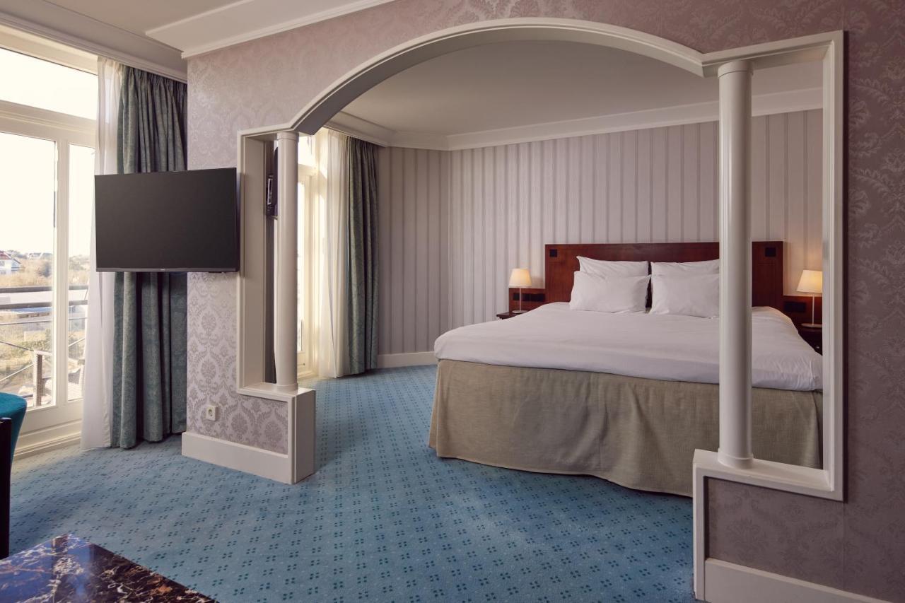 Hotel Der Valk Palace
